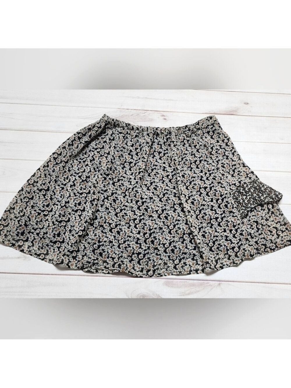 Japna Floral Tiered Skirt Medium - New Without Tags - Picture 2 of 5